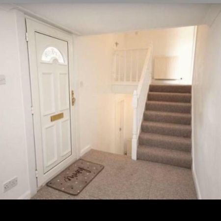 Bathgate Handy House Ngoại thất bức ảnh